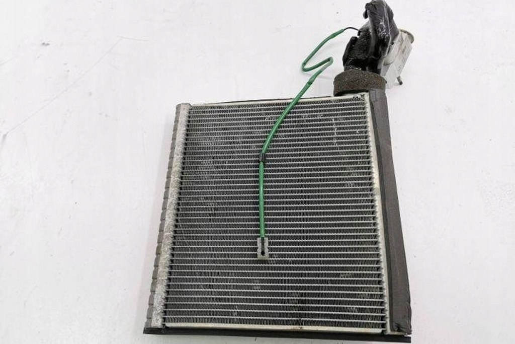 фото №10, Радиатор кондиционера pod приборная панель honda cr-v ii rd_ mf4475003600 2.2l