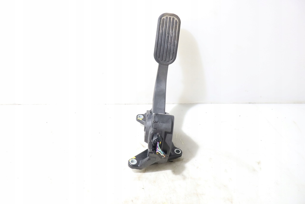 фото №1, Потенціометр газу toyota c-hr i