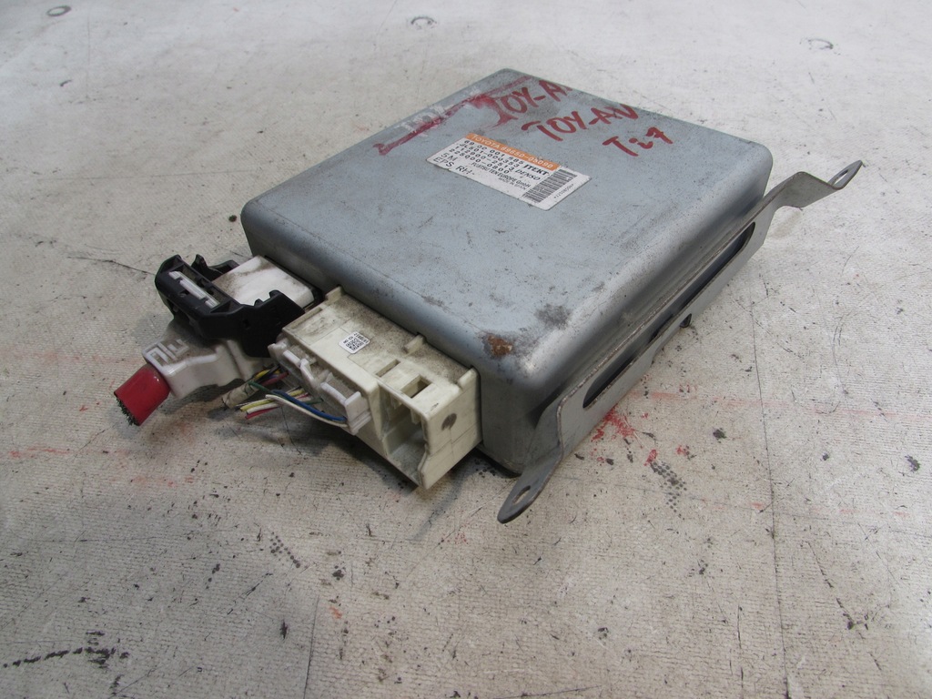 фото №1, Модуль блок керування підсилювача toyota avensis iii t27