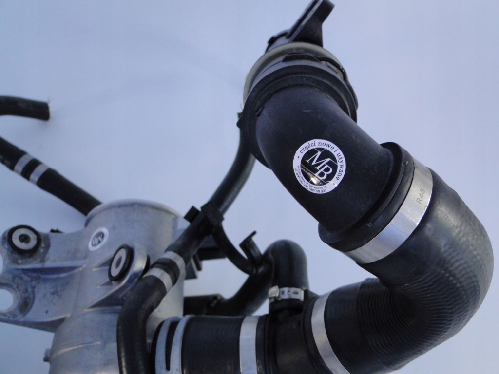 Mercedes glc x253 253 f-cell помпа шланг води охолодження ланок на wodór Недорого