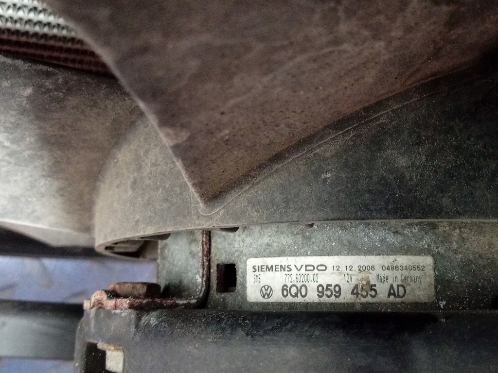 Ibiza 6l 1.9 axr 100 km радіатор води 6q0121253r Оригінал