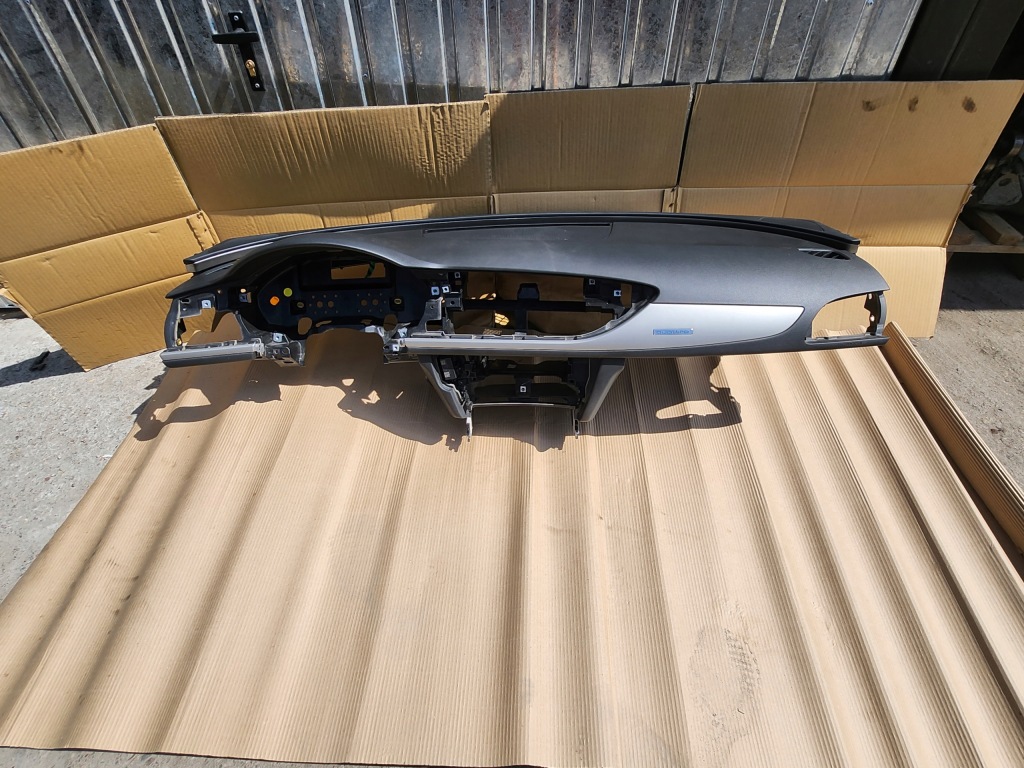 фото №1, Панель приладів консоль панель приладів audi a6 c7 orginał 2011-