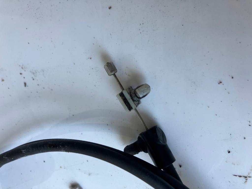 фото №3, Трос ручка тяга капот citroen ds5