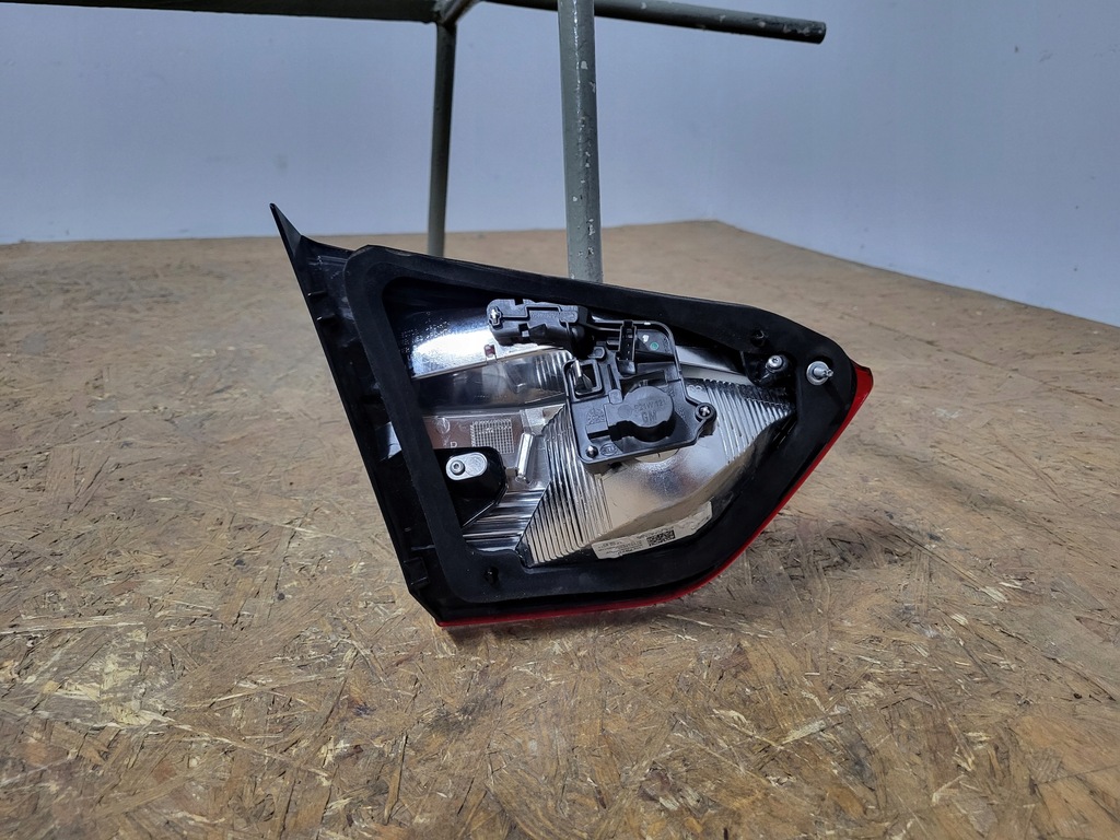 фото №8, Opel crossland x лампа задня задня w кришка права