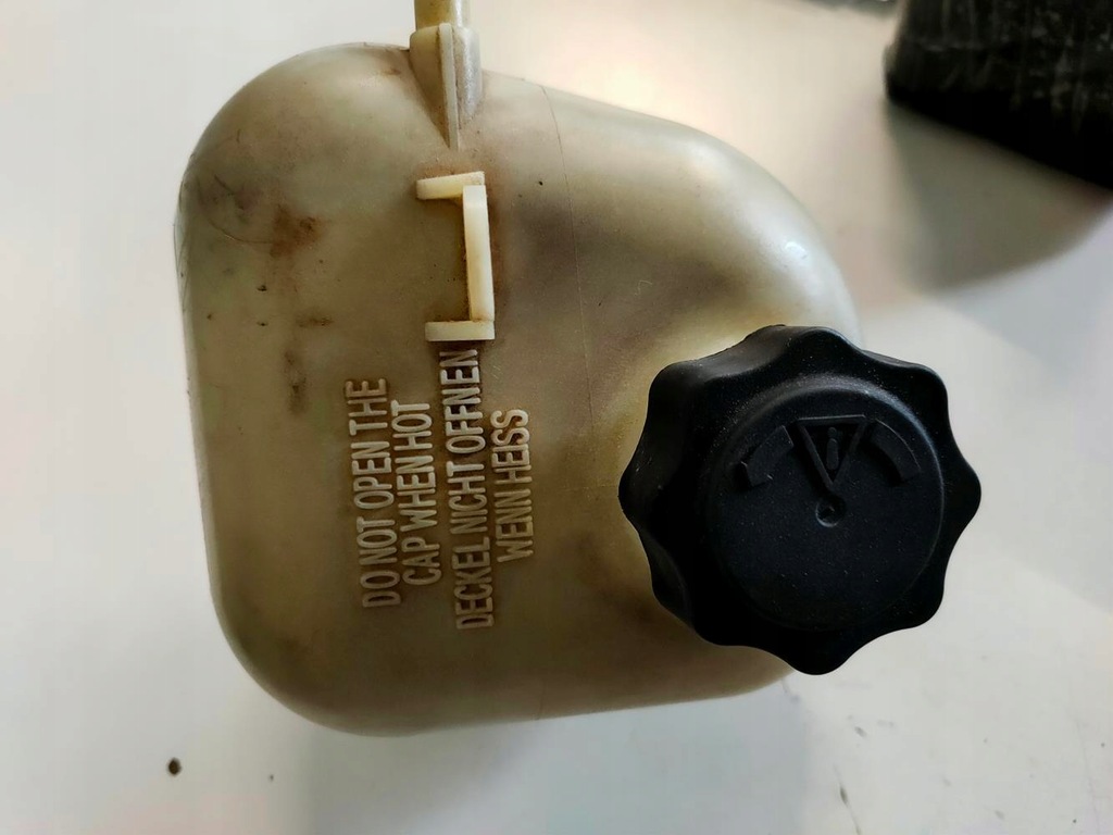 фото №1, Бачок расширительный нижний mini cooper r50 r52 r53 оригинальный