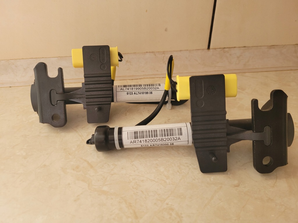 Bmw g05 g06 g07 пиропатрон капот новый левый 7418199 в Украине