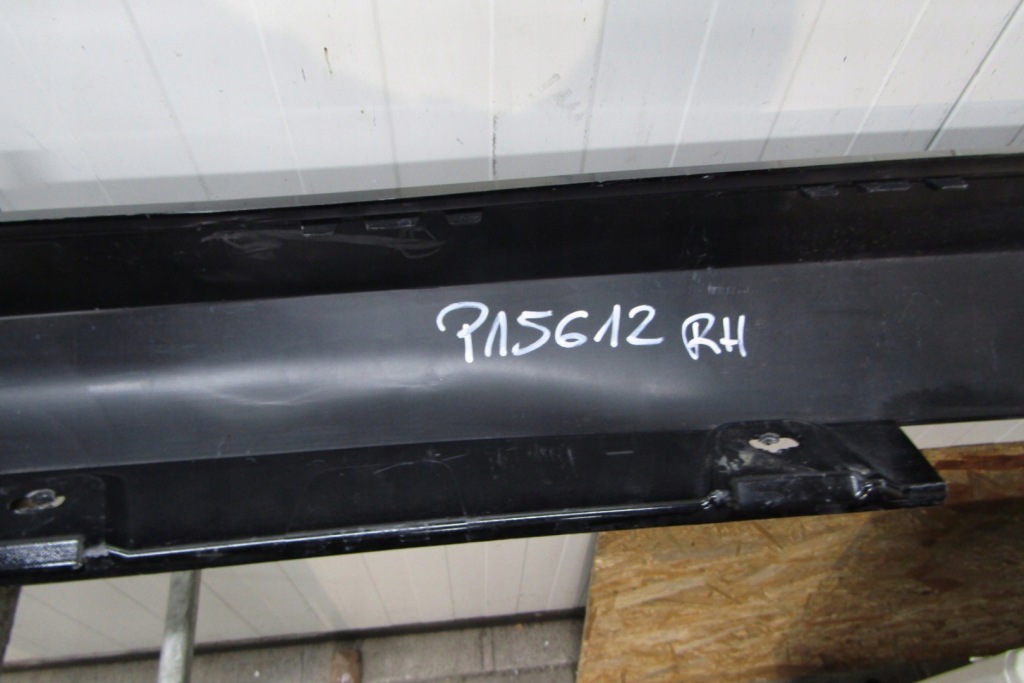 Молдинг поріг права mercedes eqe v295 amg sedan 22 Ціна