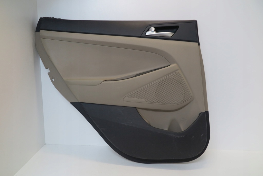 фото №1, Обивка обшивка дверь задняя левая hyundai tucson iii