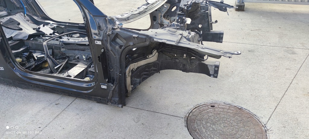 фото №2, Четверть лонжерон подкрылок правый перед a8 d4 ly8x