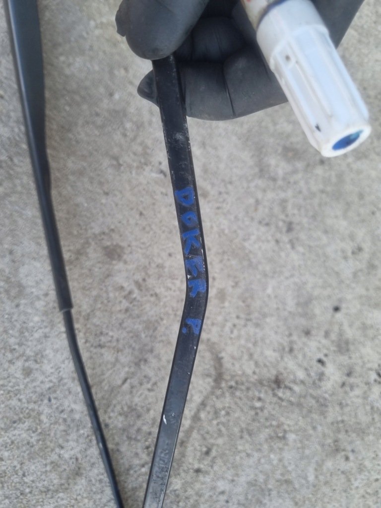 фото №4, Dokker 1.5 рычаг дворники комплект eu