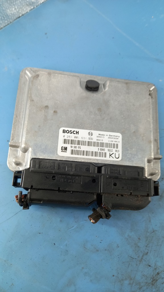 фото №1, Бортовий комп'ютер двигуна opel vectra b 99r 028001631