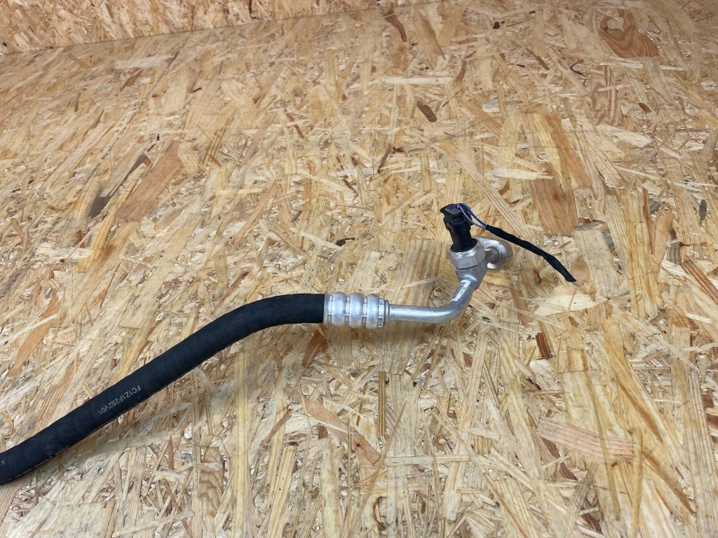 Патрубок трубка шланг кондиціонера mercedes eqe w295 a2978304603 Ціна