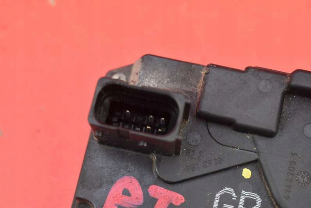 фото №7, Замок дверь правый задняя задний 13128116 opel astra 3 iii h 5d hb 04-07