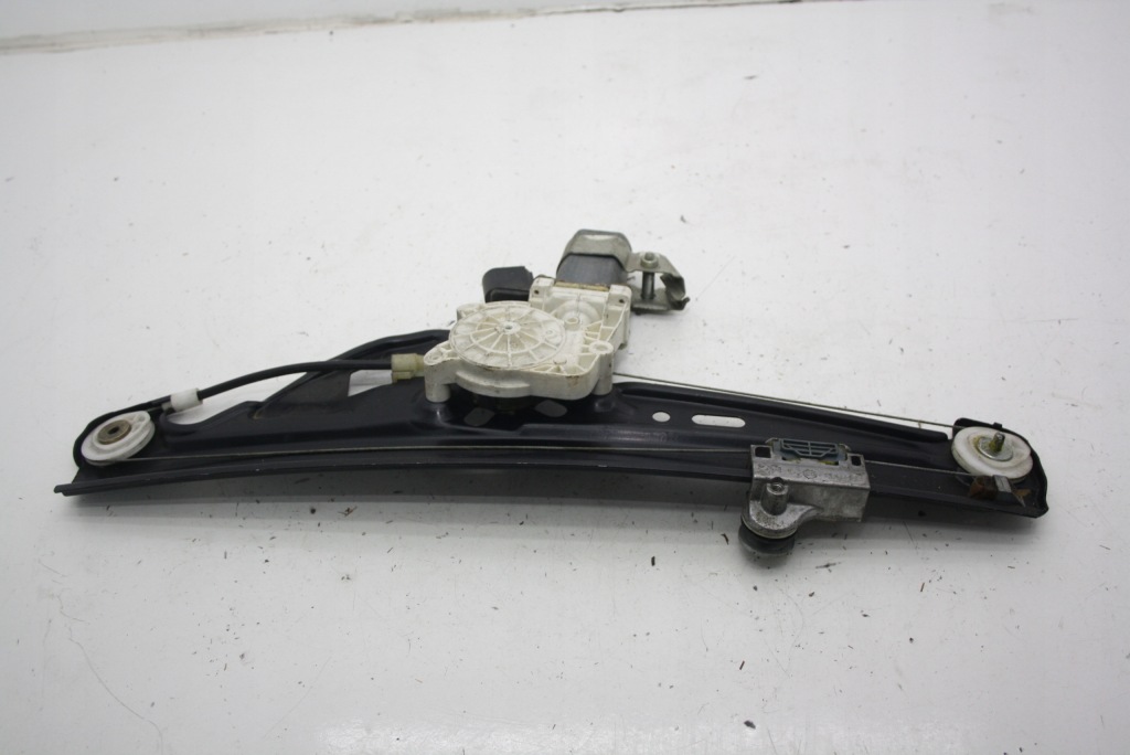 Механізм підйомник скло правий задній bmw e61 e60 seria 5 7034388 Ціна