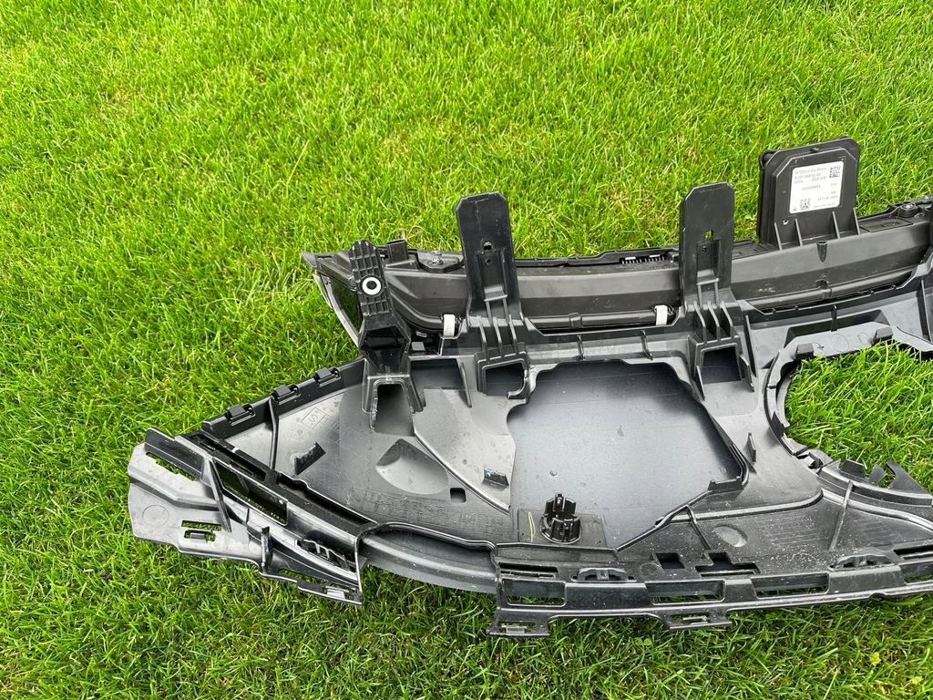 фото №13, Mercedes eqs v297 решётка радиатора решётка радиатора бампера перед pdc