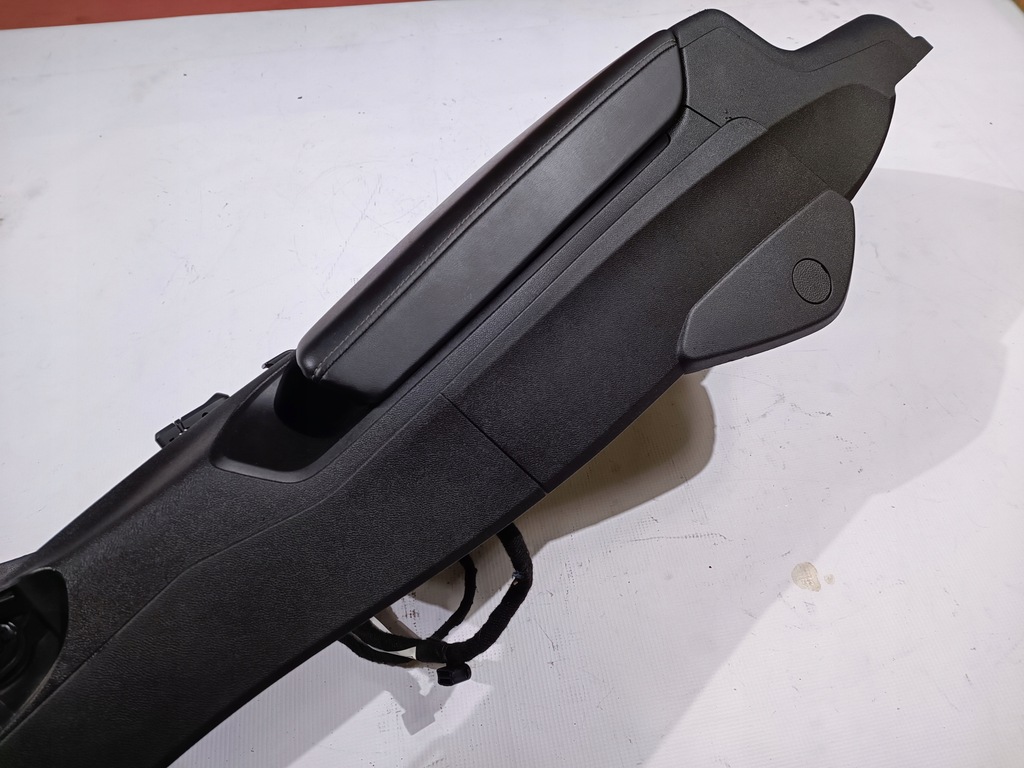 фото №7, Туннель средний подлокотник chevrolet camaro 2016-