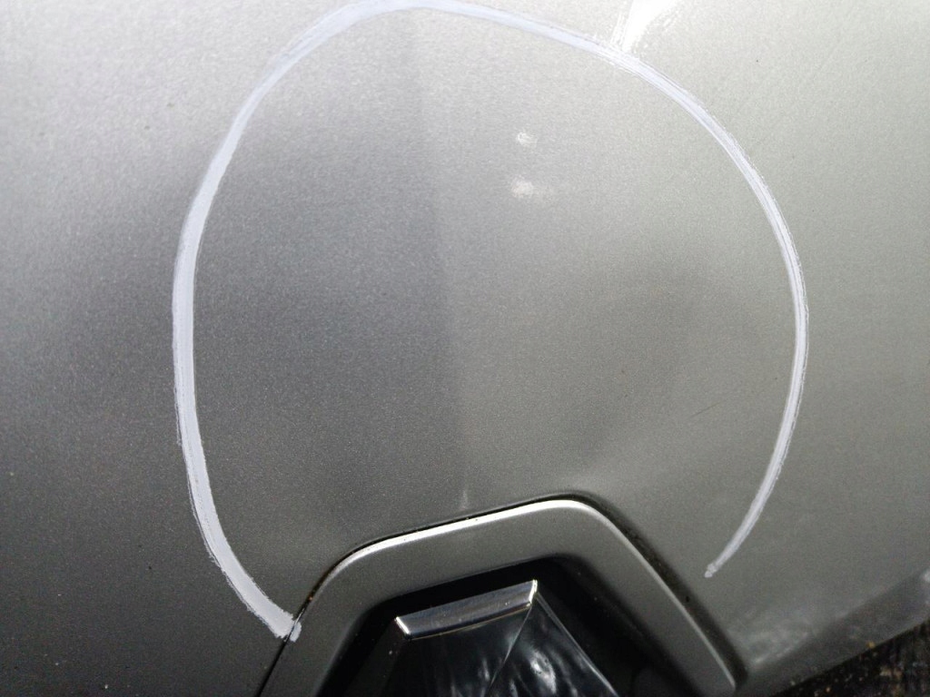 фото №7, Renault megane iii капот передня ted69