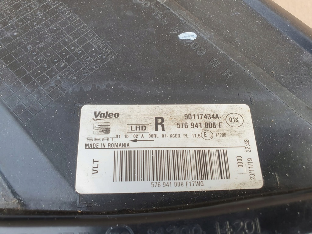Купити Фара правий перед європа  full led 576941008f 90117434a seat ateca