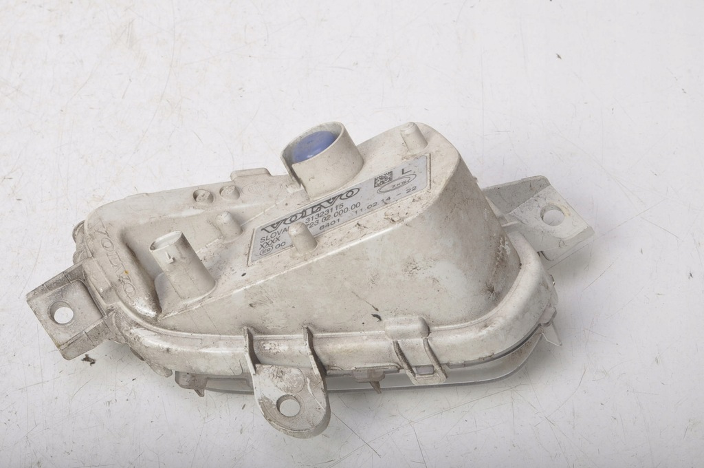 фото №3, Volvo v40 ii r-design лампа led светодиодная левая 31323115