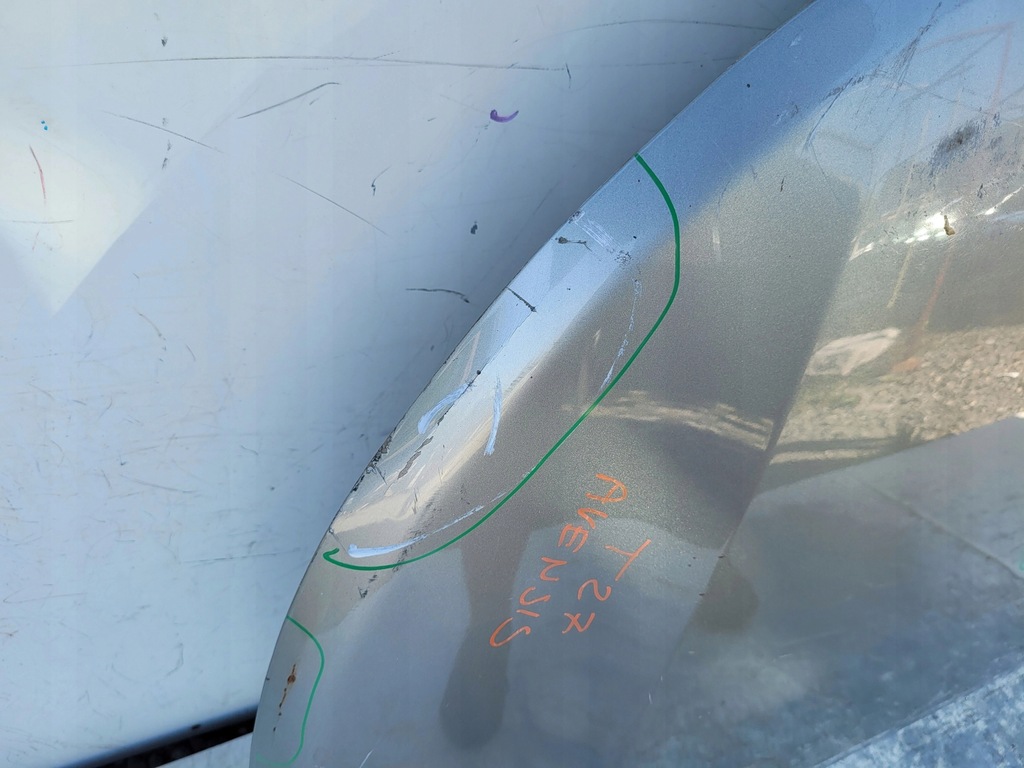 фото №2, Toyota avensis t27 капот перед передня