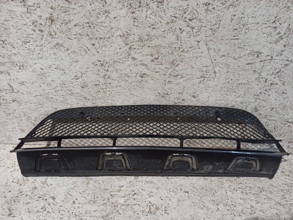 Купити Merecedes glc 253 amg решітка радіатора решітка середня хром