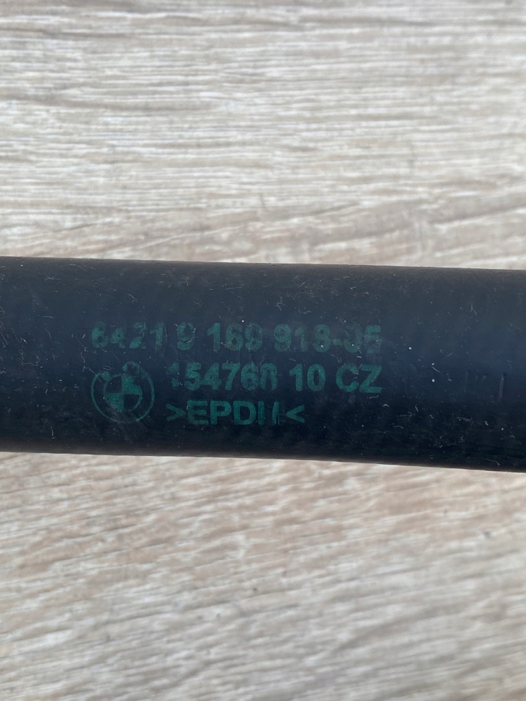 Электроклапан + провода воды bmw f10 f11 f12 f01 f03 f04 f06 f07 - 9119164 с Разборки