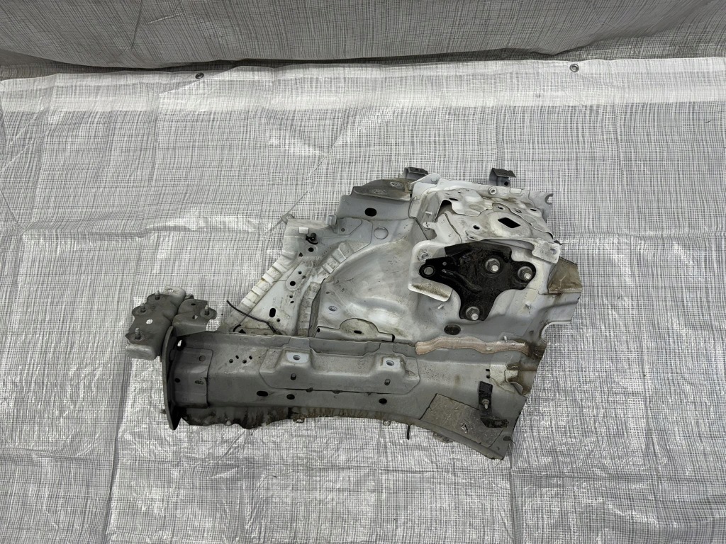 фото №1, Лонжерон правая jaguar e-pace gj32-podłużnica