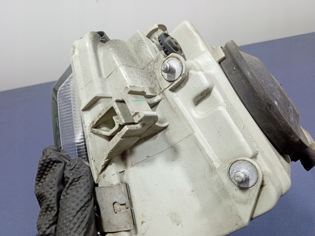 фото №6, Volvo v40 i s40 фара левый eu 20-a272