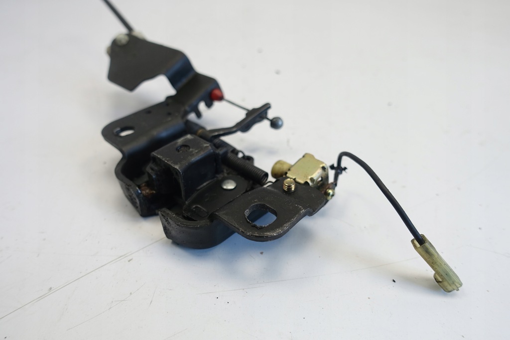 фото №6, Toyota supra iii замок задній кришки задня багажника