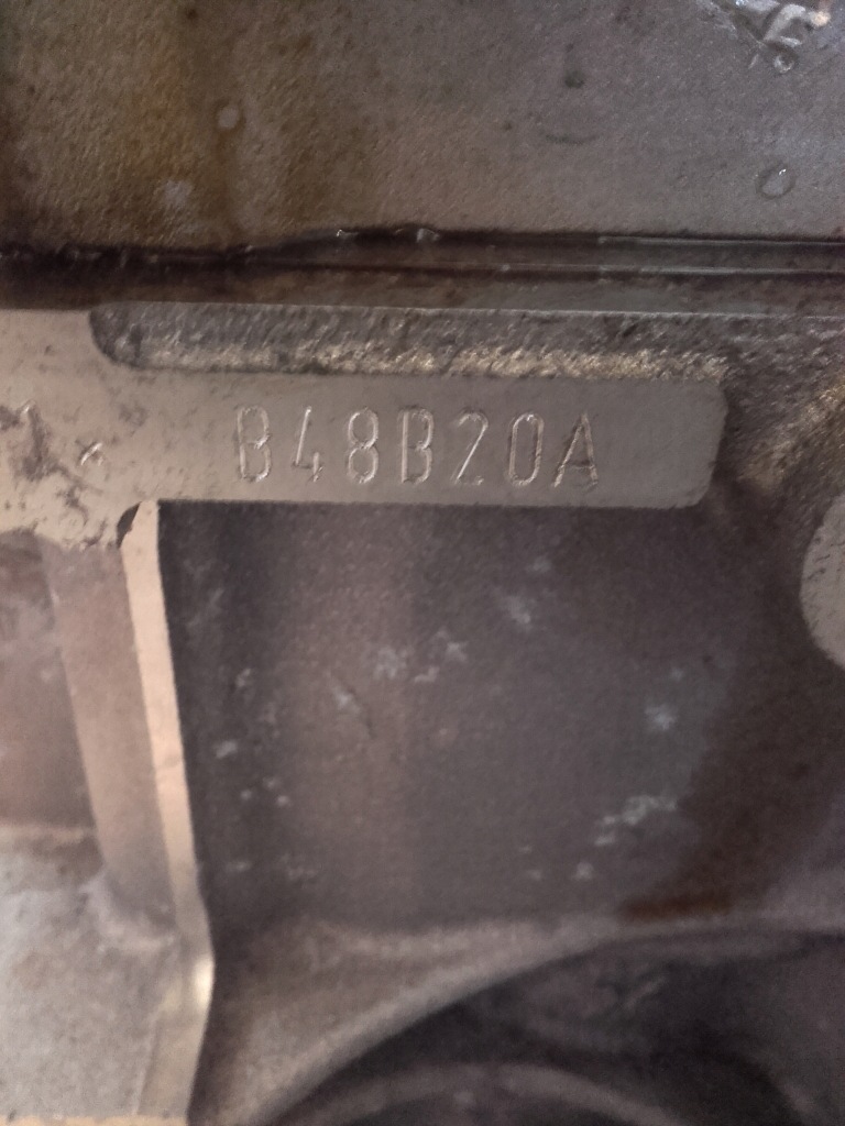 фото №6, Bmw 3 f30 f31 двигун b48b20a 330e 2.0 tb