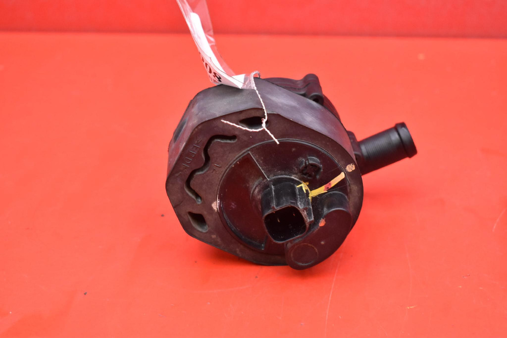 Помпа насос циркуляция воды 1035348-00-f tesla model x 90d 525 km 15-21 Недорого