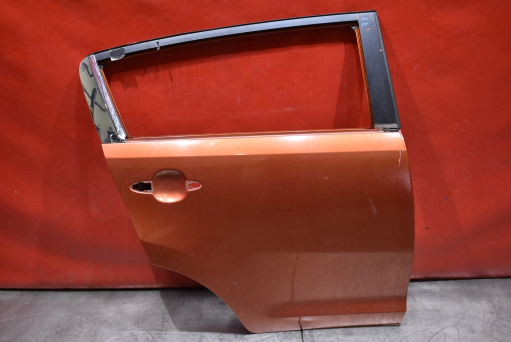 фото №1, Дверь правое задняя задние ceglaste kia sportage 3 iii 04-08