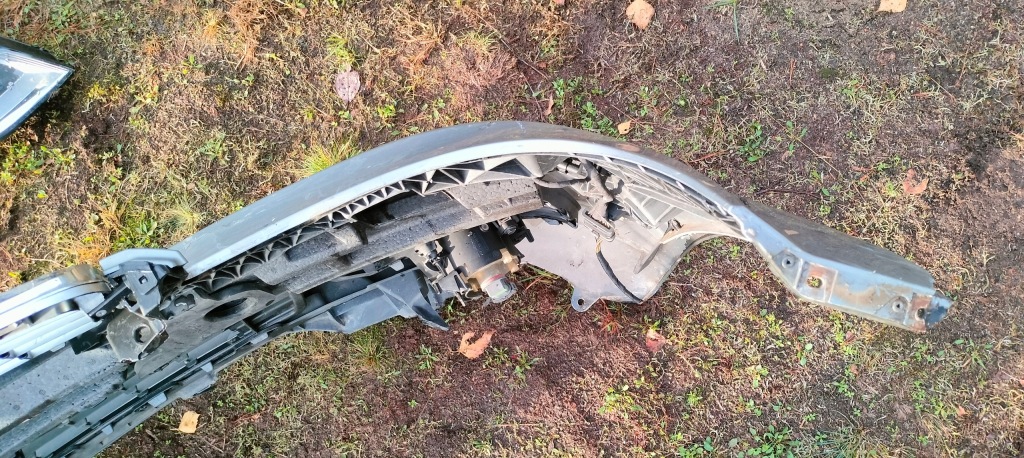 Купить Бампер перед передний комплектный  mercedes w204 c klasa pdc