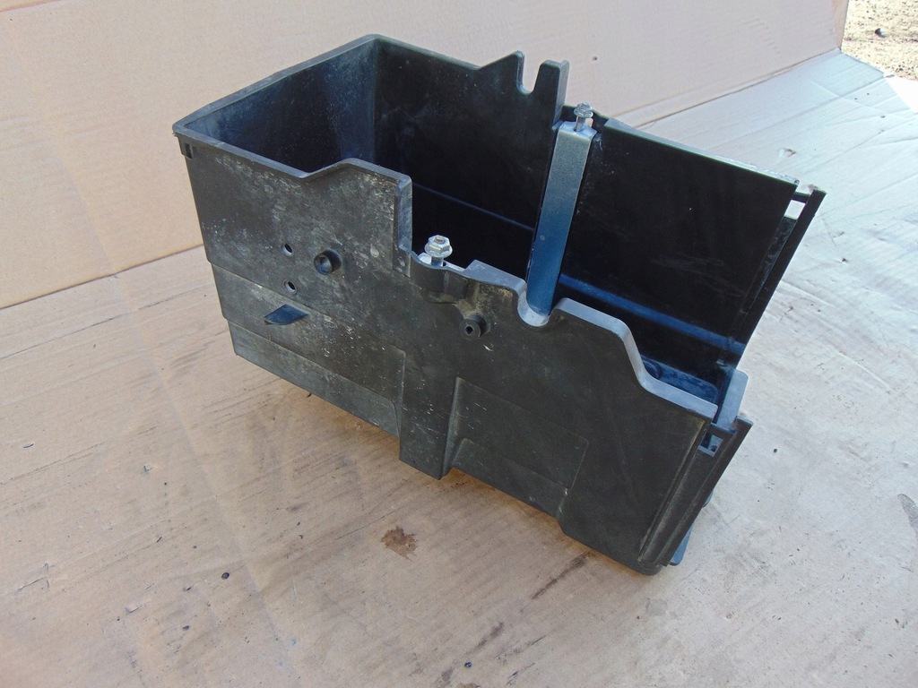 фото №4, Основание аккумулятор корпус ford connect mk2