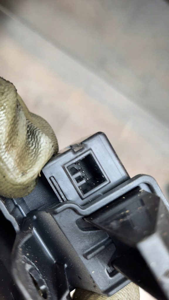 фото №6, Замок запалювання ah4n-15607-ae 28227917 volvo xc60 xc70 v70 s80