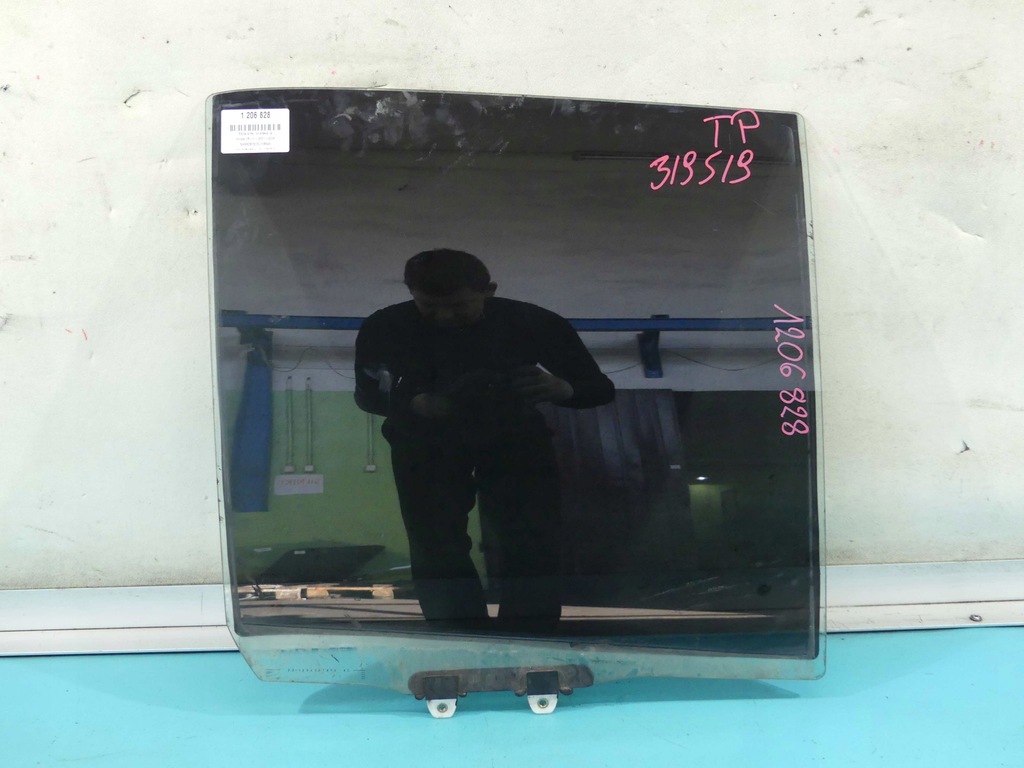 фото №1, Стекло дверь задняя правая honda cr-v ii 02r