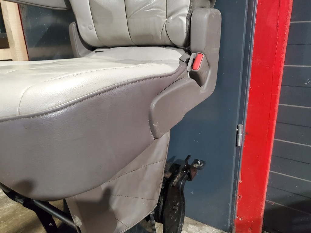 фото №6, Chrysler pacifica 2017 задня сторона права сидіння, сидіння