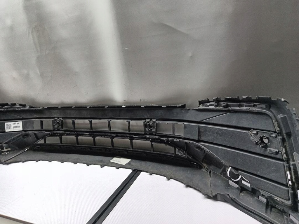 фото №8, Решётка средняя бампера перед передняя vw tiguan ii lift r-line 5na853677q