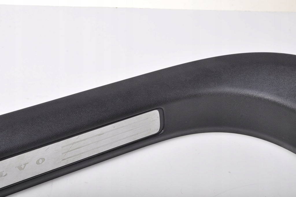 фото №2, V60 ii молдинг порог порог правая перед 31468391