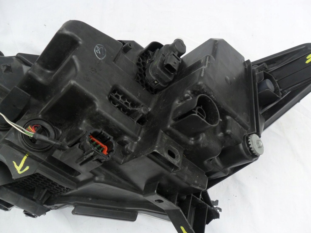 Nissan qashqai j11 фара правая  передний фара правый  передняя перед в Украине