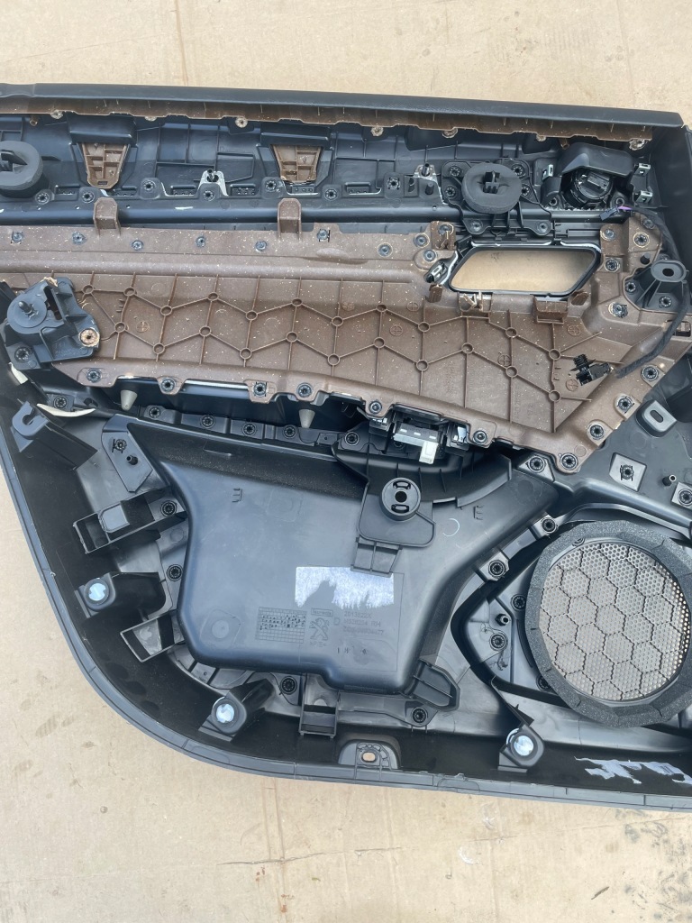 Обивка дверь обшивка перед задний  правый левый peugeot 508 ii sw Киев