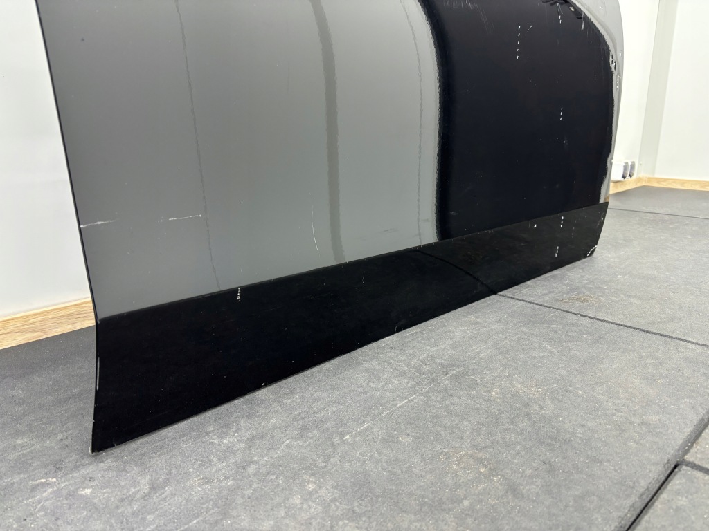 Mercedes e-klasa w214 214 двері праве передні перед Зі Шроту