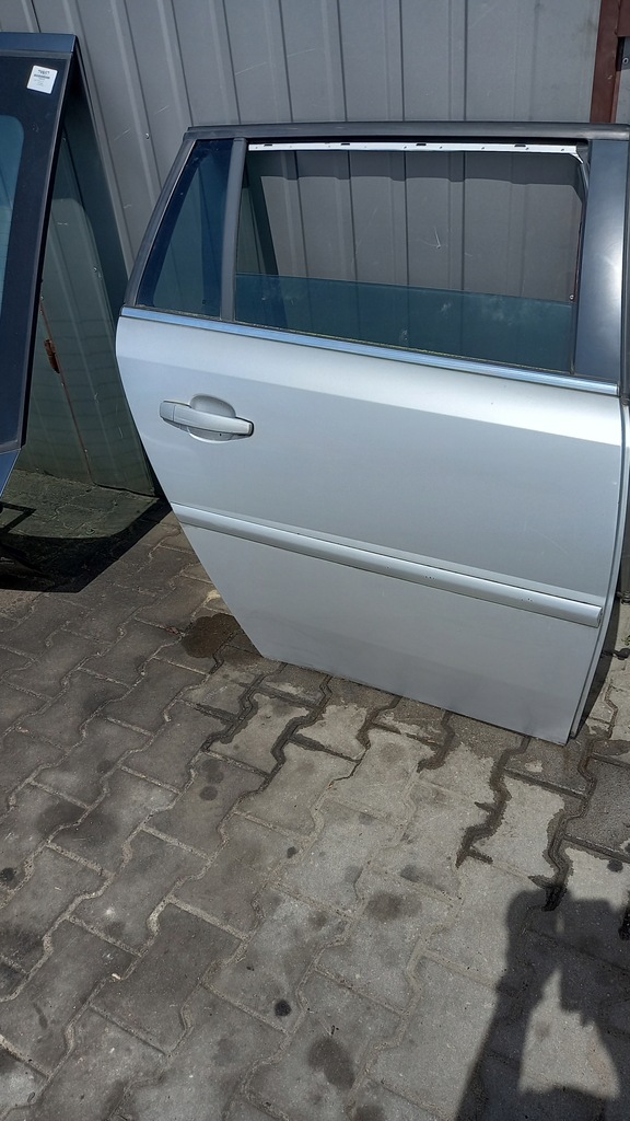 фото №1, Двері праве задня opel vectra c 05r kombi
