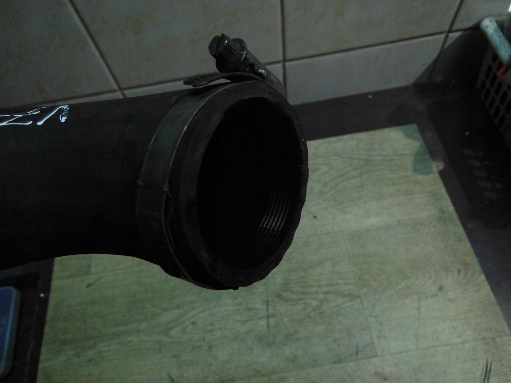 фото №4, Volvo оригинальный номер 30766441 труба шланг интеркулер