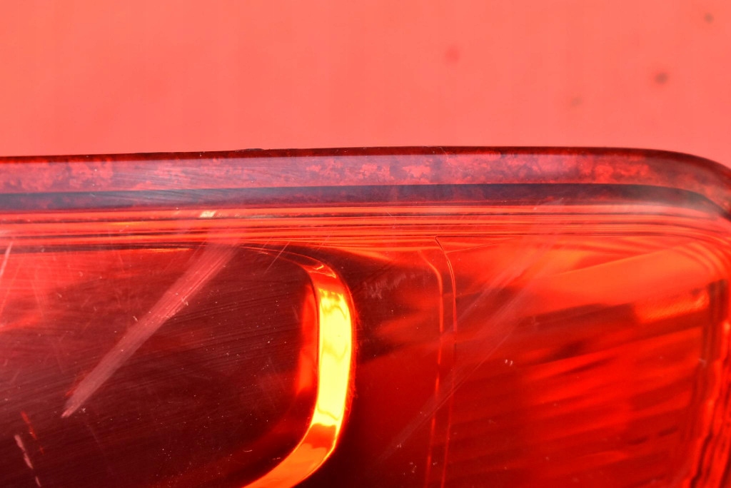 фото №12, Лампа правая задняя задняя 220-16684 fiat sedici 1 i hb 05-09