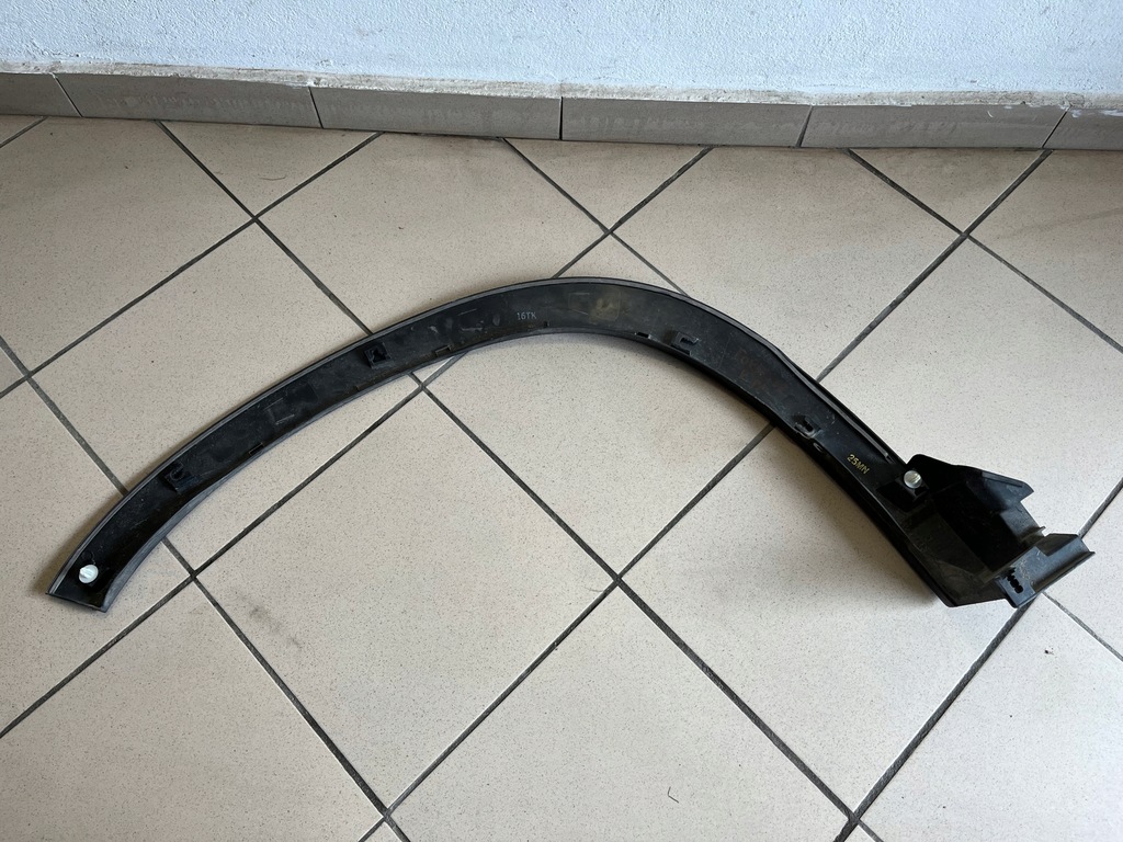 фото №14, Subaru forester sk 18- молдинг крыла правый перед