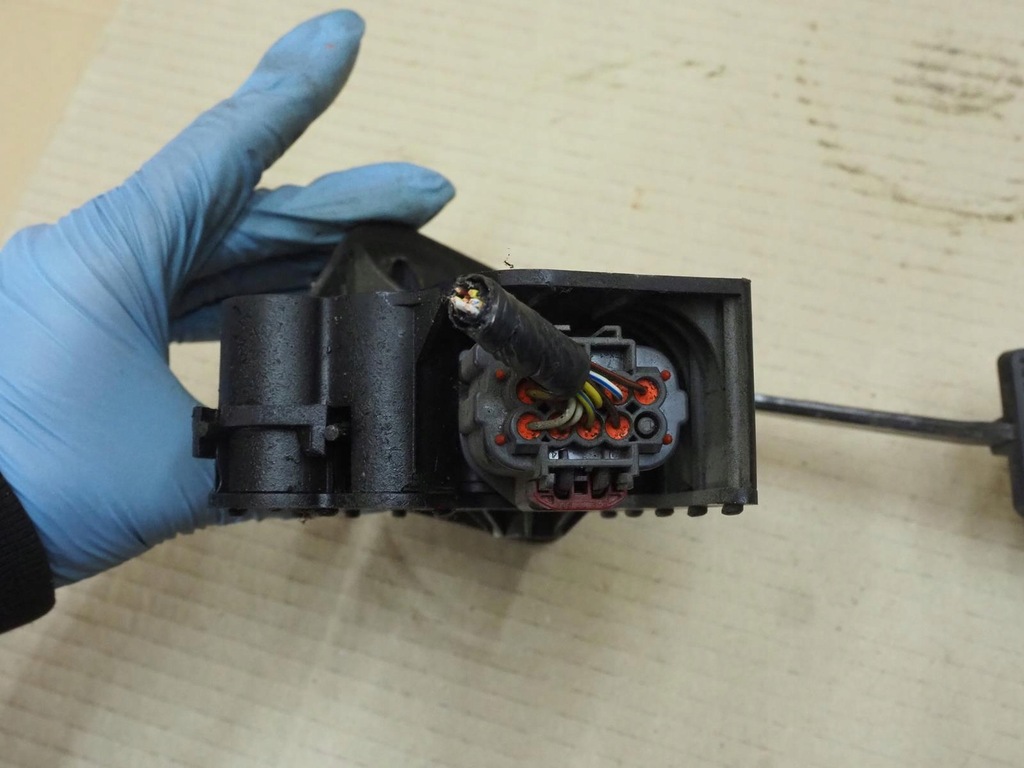 фото №13, Педаль газу потенціометр jaguar s-type 3.0 v6 99- xr83-9f836-ab