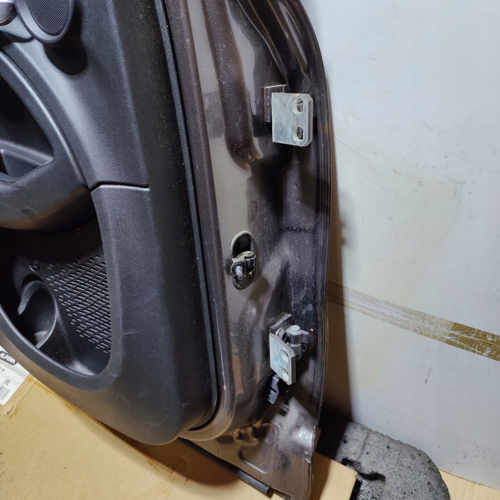 Fiat 500x дверь левое  задняя 2015r Киев