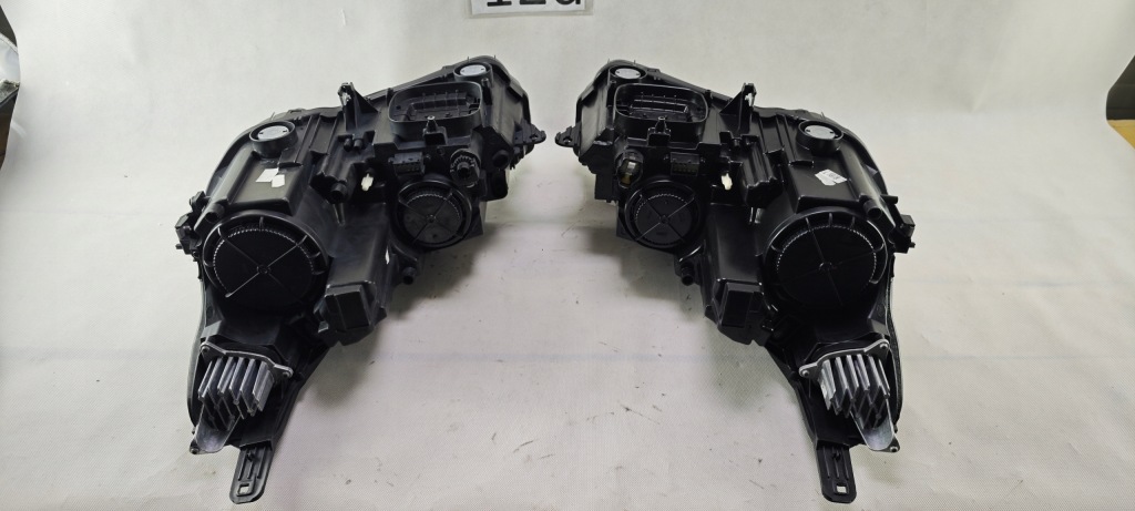 Opel crossland фара led лівий правий лампа ліва права комплект Недорого