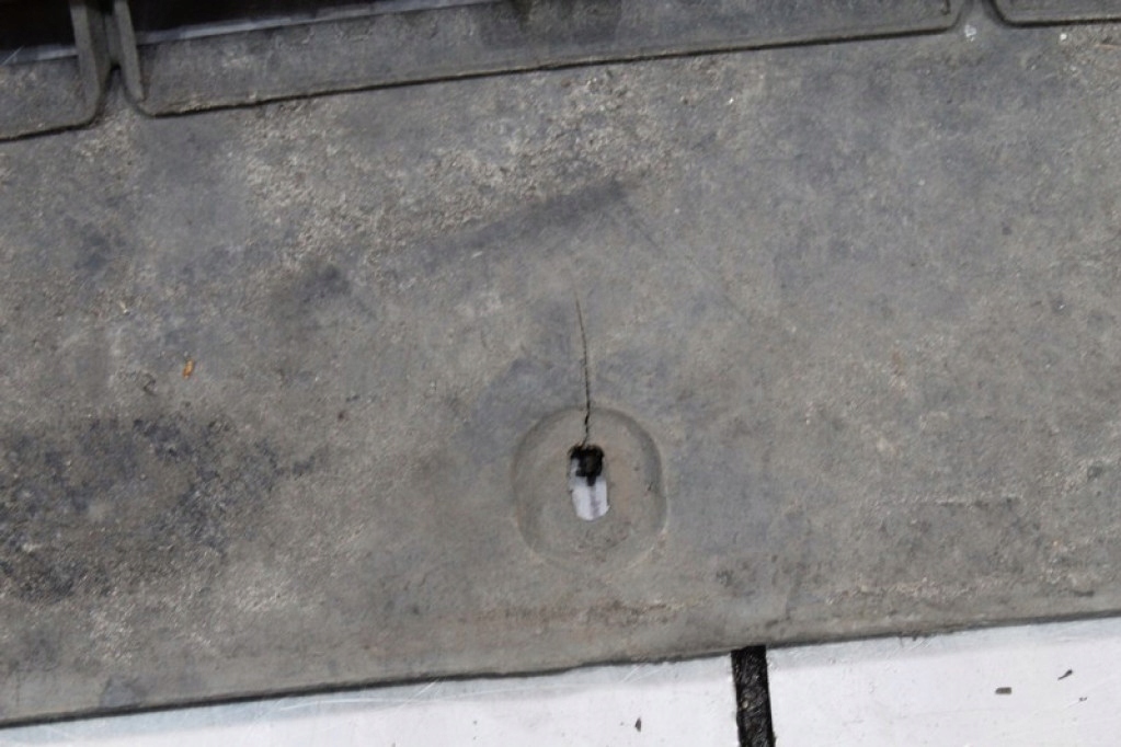 фото №11, Бампер перед передний чёрный vw passat b5 lift 00-05